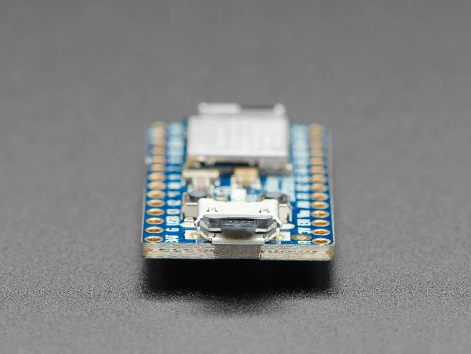 Adafruit ItsyBitsy nRF52840 Express - Bluetooth LE