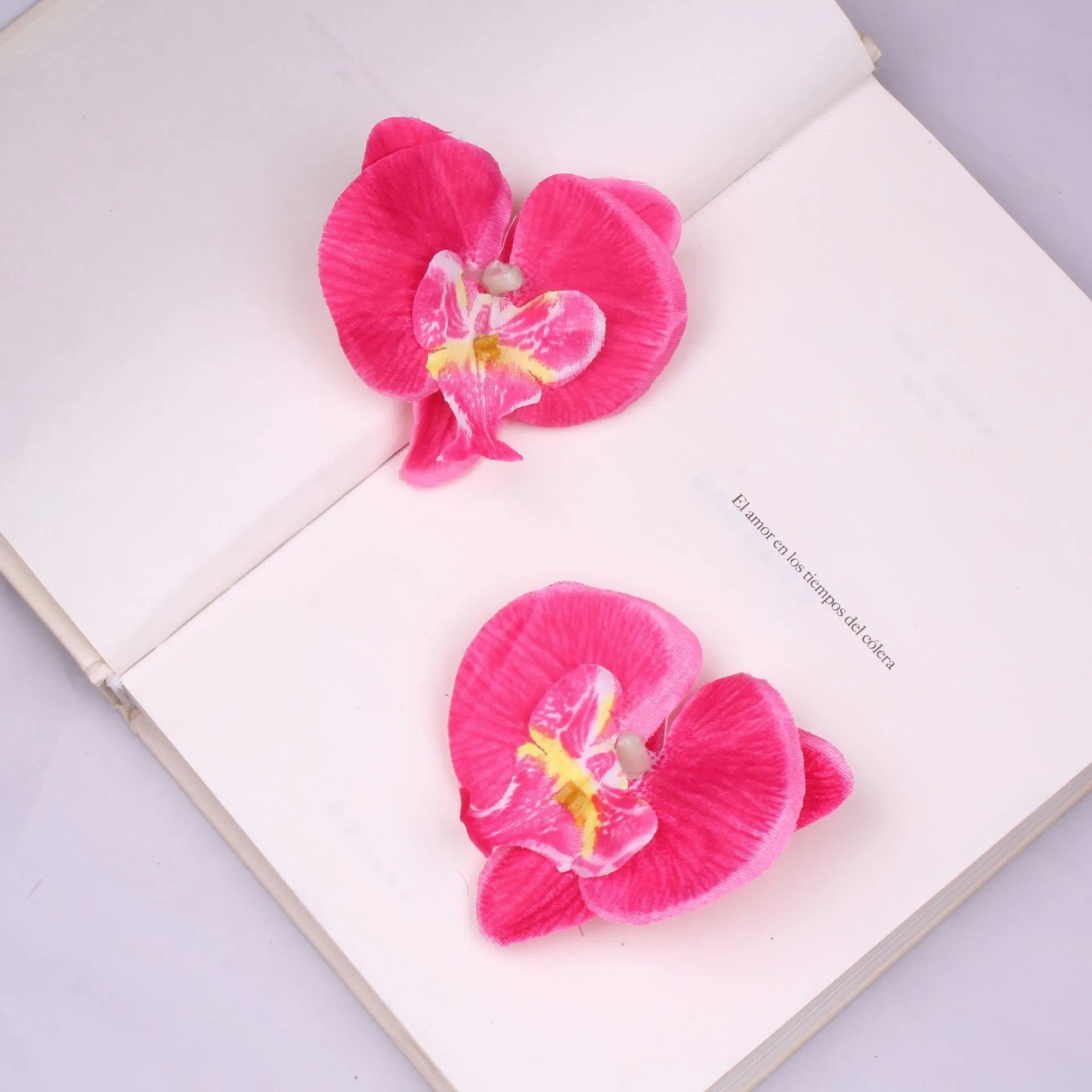 Bulk 20Pcs Artificial Flower Heads Phalaenopsis Butterfly Orchid Heads for Cake Crafts Wholesale