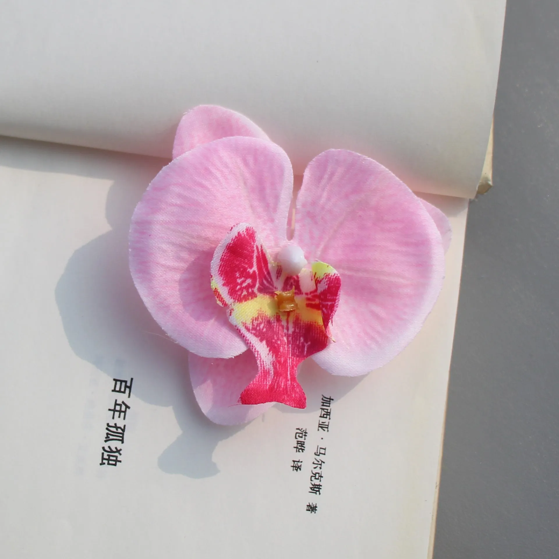 Bulk 20Pcs Artificial Flower Heads Phalaenopsis Butterfly Orchid Heads for Cake Crafts Wholesale