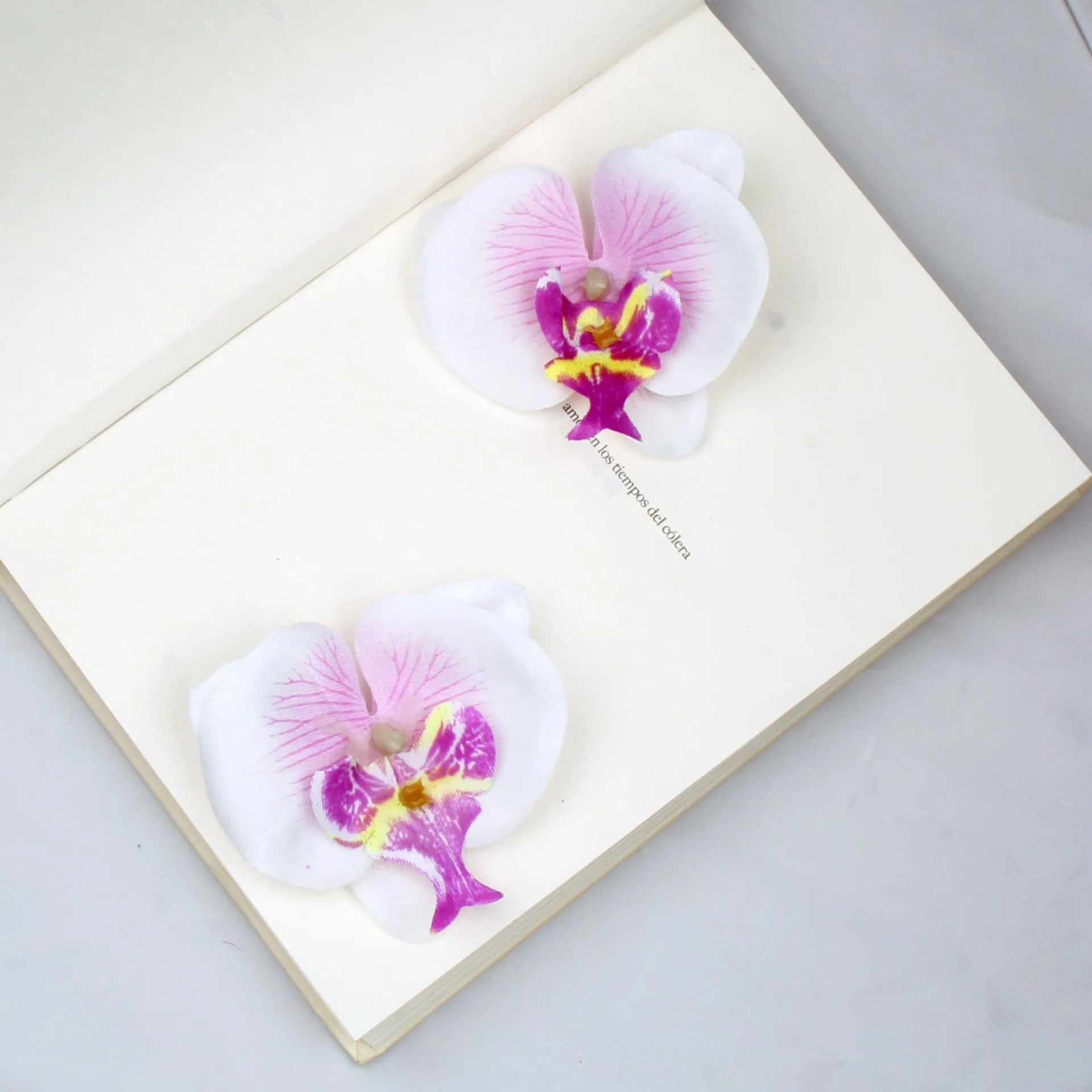 Bulk 20Pcs Artificial Flower Heads Phalaenopsis Butterfly Orchid Heads for Cake Crafts Wholesale