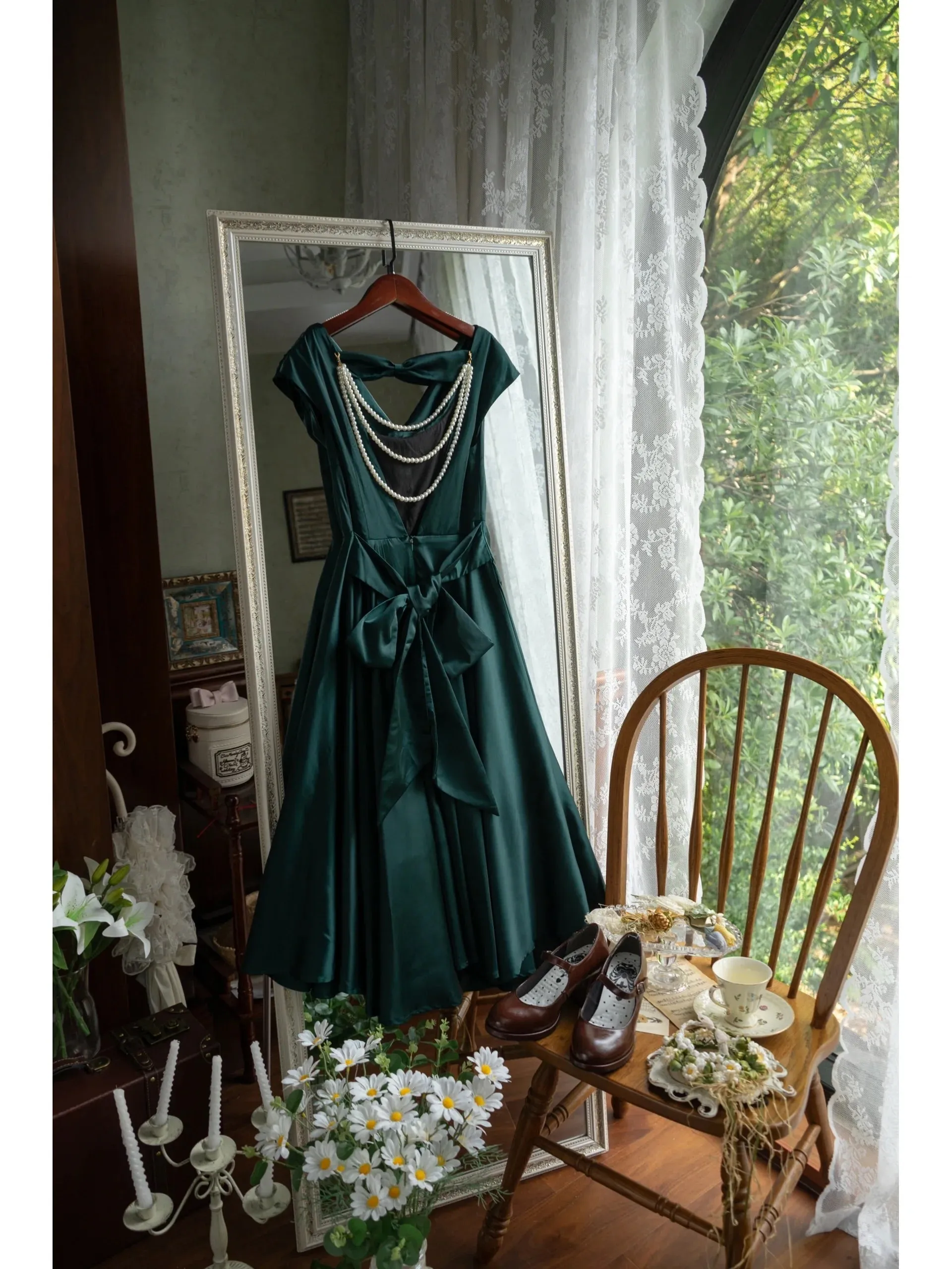 Cow Neck 50s Open Back Vintage Emerald Green Dress