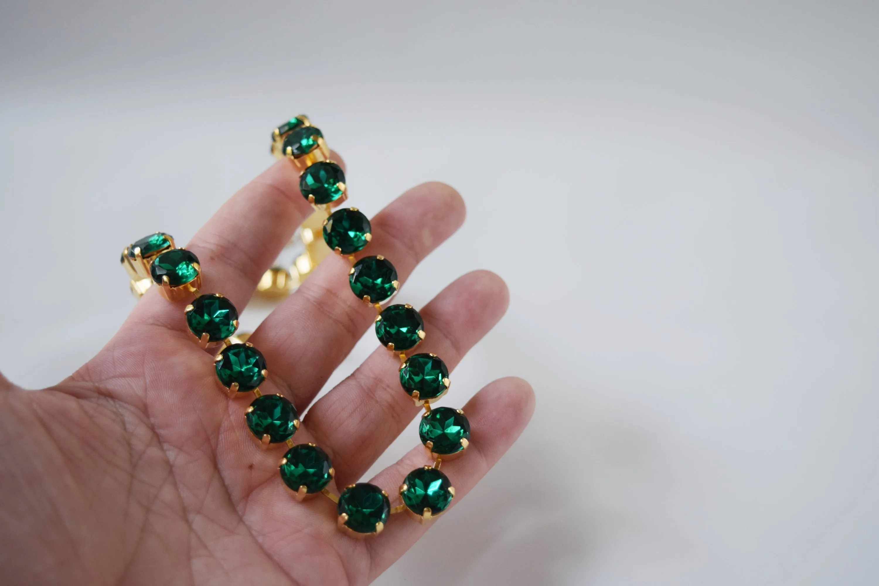 Emerald Green Paste Crystal Riviere Necklace - Small Round