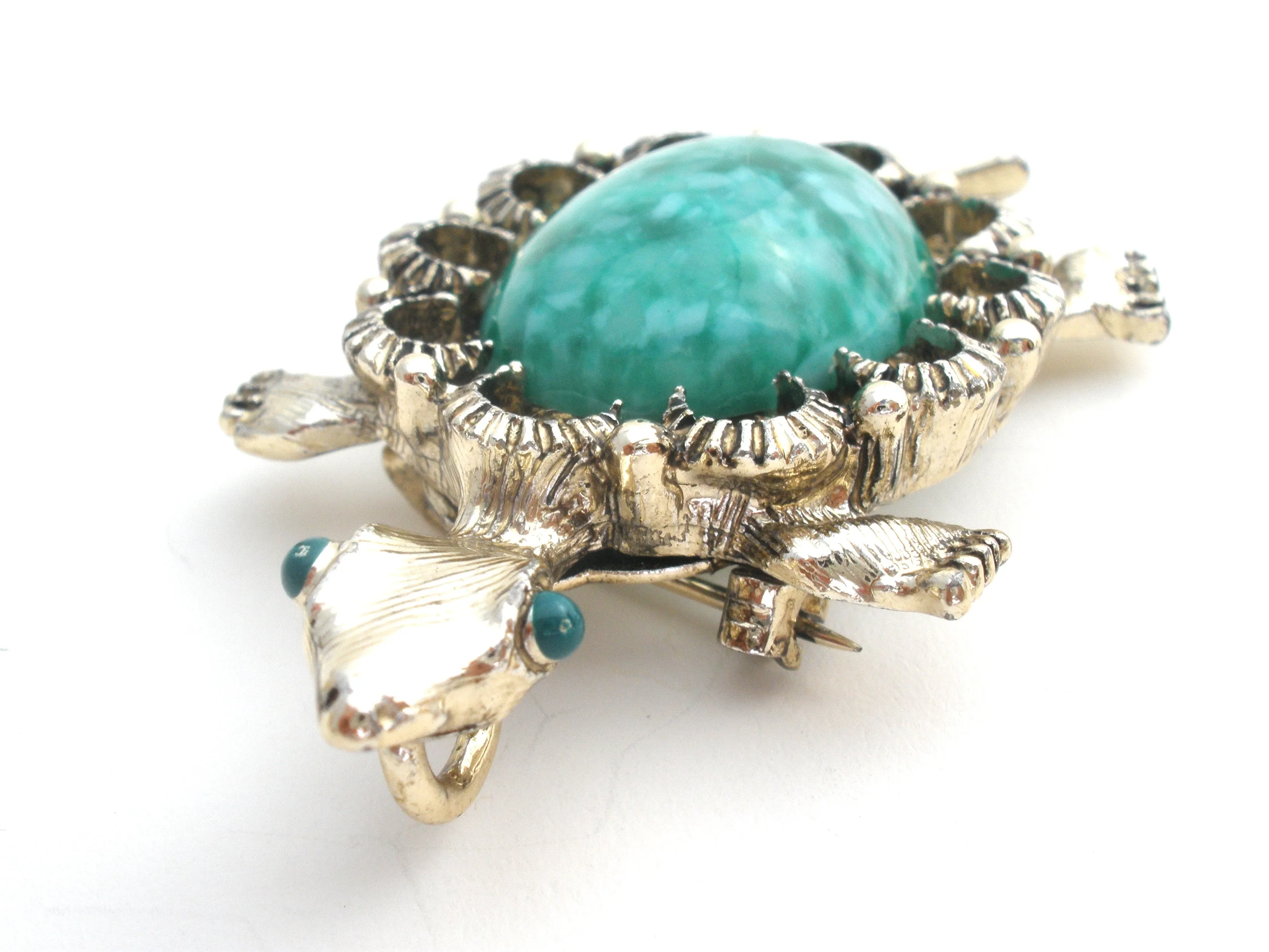 Gerry's Green Glass Stone Turtle Brooch Pin