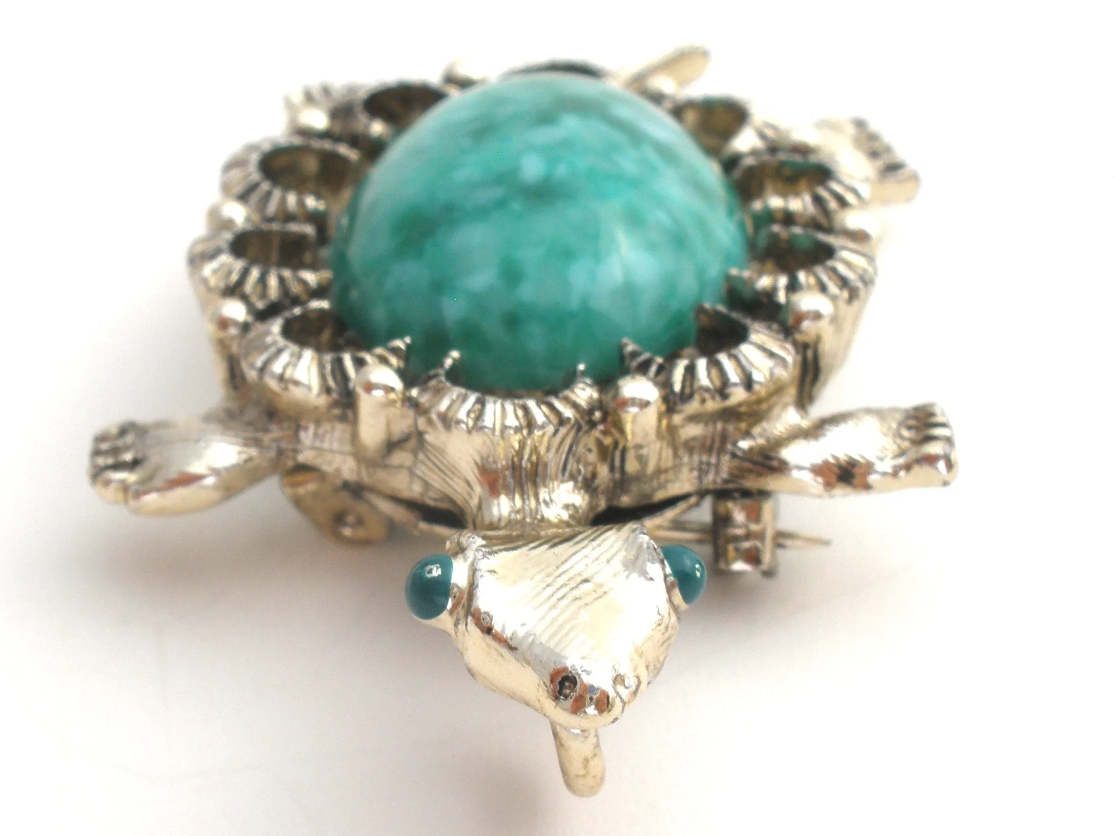 Gerry's Green Glass Stone Turtle Brooch Pin