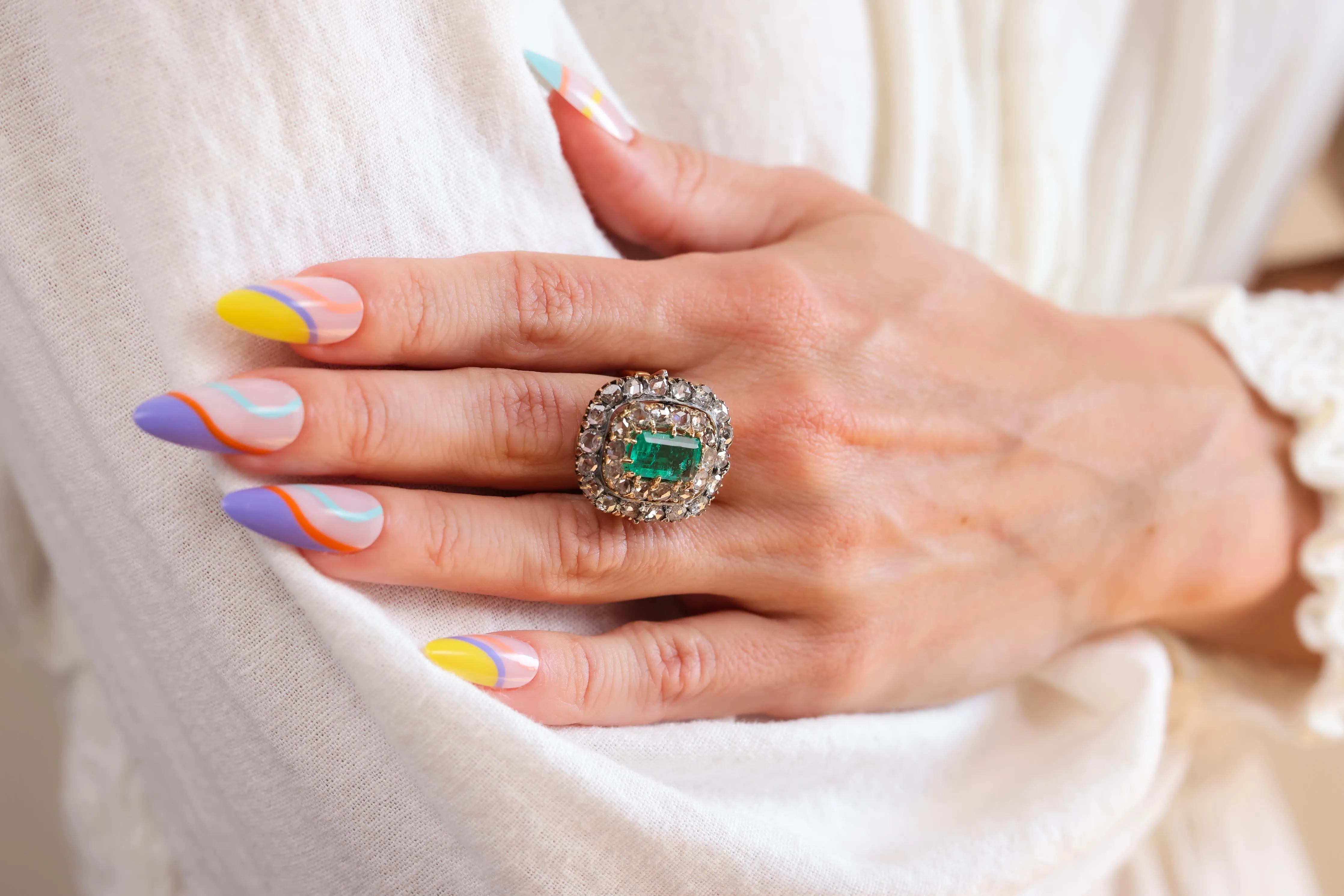 Late Victorian GIA Colombian Emerald Diamond Yellow Gold Cocktail Ring