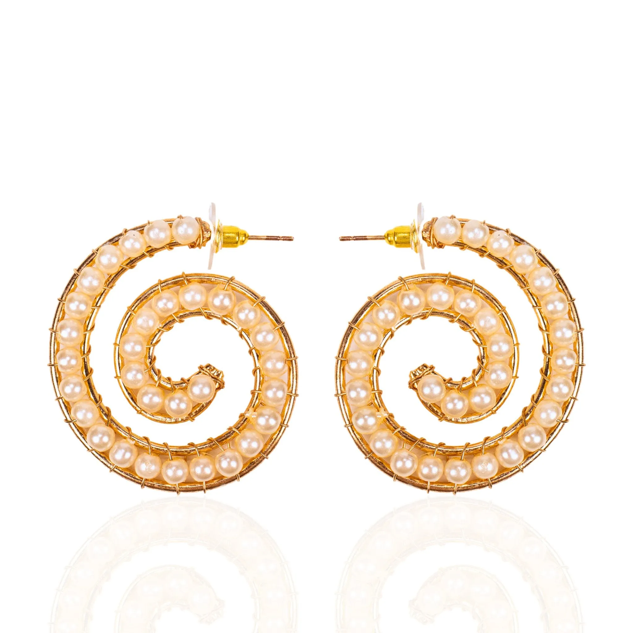 Lora Pearl Spiral Hoops - Gold