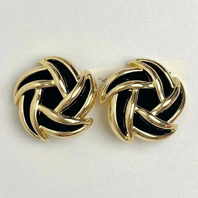 Pre Order:  Retro Spiral Earrings