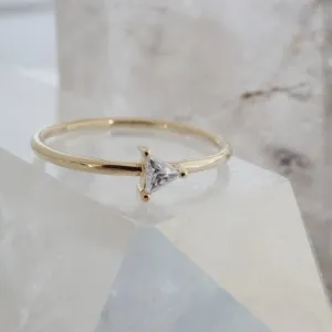 Triangle Solitaire Ring