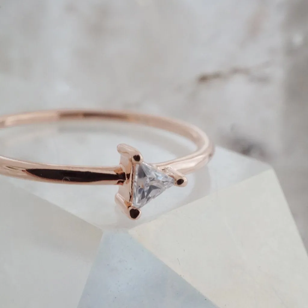 Triangle Solitaire Ring